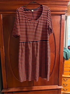 Old Navy Navy and Orange Striped Short Sleeve Dress
